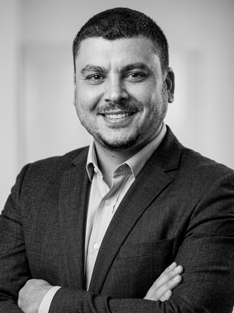 Aladin Smith, Chief Marketing Officer